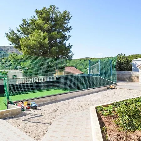 Дом отдыха Galesnica Park View By Interhome Гребастика